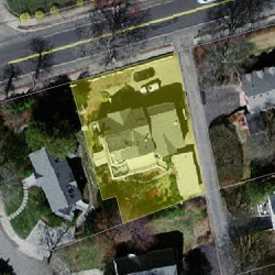 1392 Beacon St, Newton MA 02468-1603 aerial view