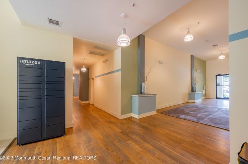 1001 2nd Ave, Tinton Falls NJ  07712-5800 exterior