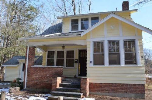 16 Eames Ave, Amherst MA  01002-1833 exterior