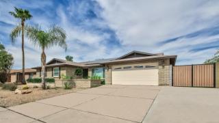 3138 Julie Dr, Phoenix, AZ 85027-4804