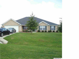 184 Oakcrest Rd, Huntsville AL  35811-9056 exterior