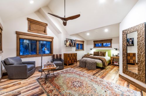 426 Woodside Ave, Park City UT exterior