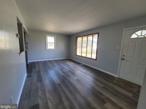 1207 Cooper St, West Deptford NJ  08096-3078 exterior