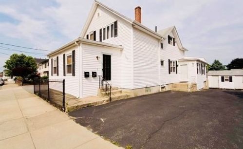 1552 Rodman St, Fall River, MA 02721-3640