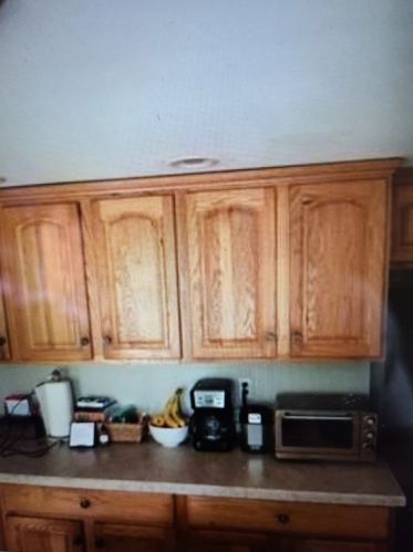 98 Commercial St, Weymouth MA 02189-1639 exterior