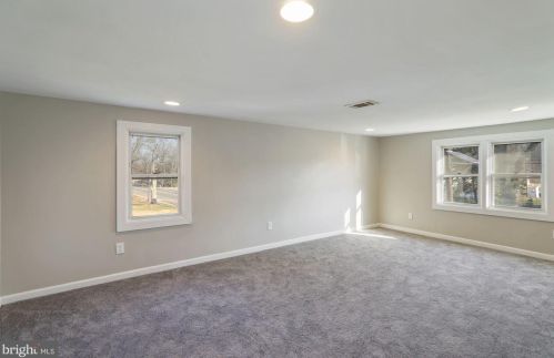 1776 Delsea Dr, West Deptford NJ 08093-1222 exterior