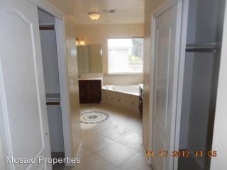 2215 Granite View Dr, Phoenix AZ  85048-4317 exterior