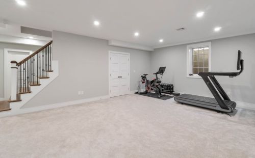 75 High St, Newton MA 02464-1938 exterior