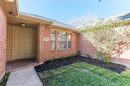 7318 Buchanan Dr, Richmond TX 77469-5968 exterior