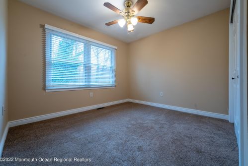 17 Heritage Ter, Jackson Twp NJ 08527-2238 exterior