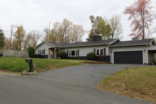 145 Forest Ln, Madisonville, KY 42431-3205