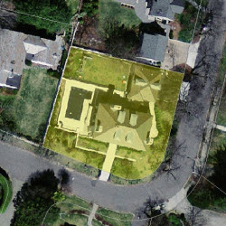 70 Pickwick Rd, Newton MA 02465-2819 aerial view