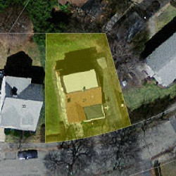 27 Waldorf Rd, Newton MA  02461-1332 aerial view