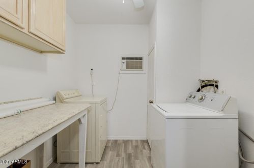 1123 El Camino Dr, Phoenix AZ 85051-4628 exterior