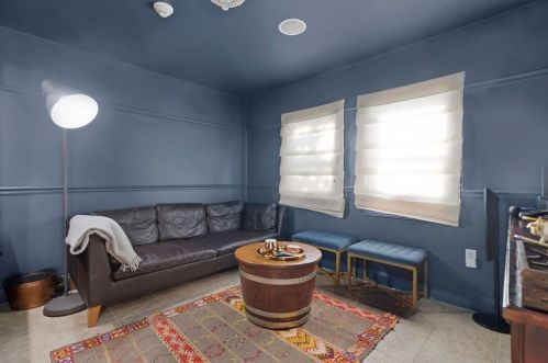 336 Elliot St, Newton MA 02464-1250 exterior