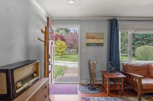 120 Viola Rd, Eastham MA  02642-1792 exterior