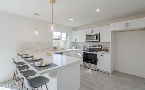 3812 30 St, Phoenix AZ 85008-6141 exterior