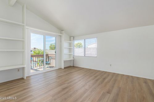 1187 Belmont Ave, Phoenix AZ  85020-4162 exterior