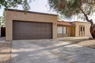 4202 Denton Ln, Phoenix, AZ 85019-2212
