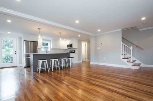 214 Riverside Dr, Dedham MA  02026-6932 exterior