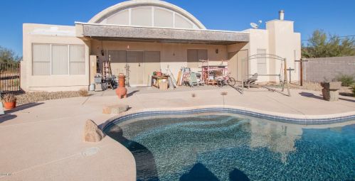 40116 Central Ave, Phoenix AZ 85086-0994 exterior