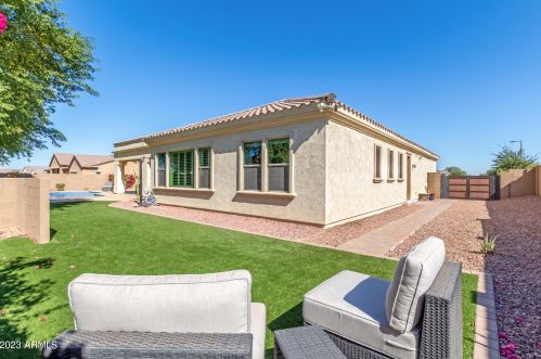 7810 29 Pl, Phoenix AZ 85008-1114 exterior