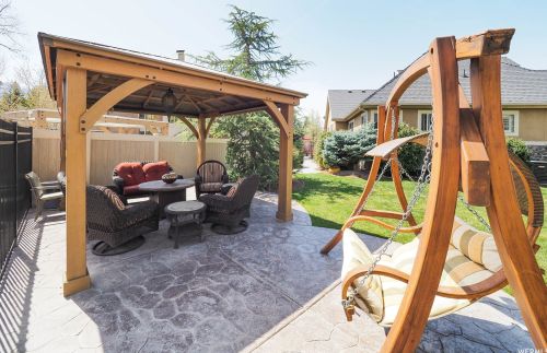 2161 Lorita Way, Sandy UT 84093-6514 exterior