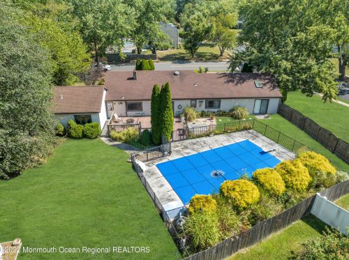 2 Neal St, Jackson Twp NJ exterior