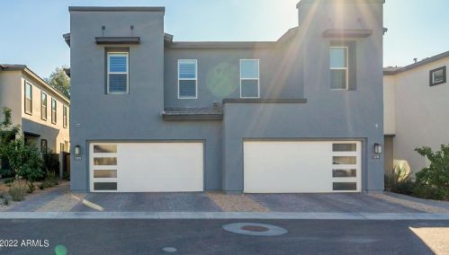 3733 Catalina Dr, Phoenix AZ 85018-4417 exterior