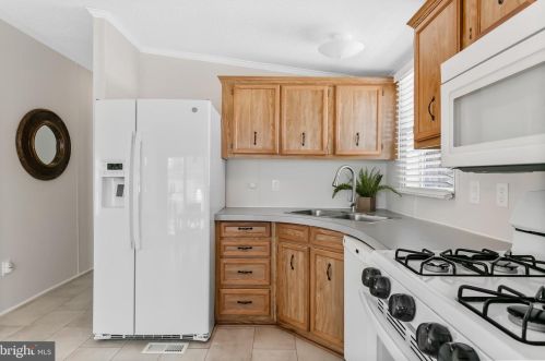 112 Cardinal Ave, West Deptford NJ  08051-1385 exterior