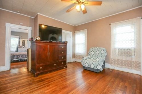 8 Fern St, Lawrence MA 01841-1160 exterior