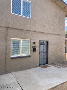 4749 Belleview St, Phoenix, AZ 85008-5606