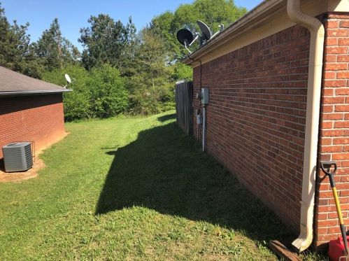 1891 Riverchase Cir, Conyers GA  30013-6502 exterior