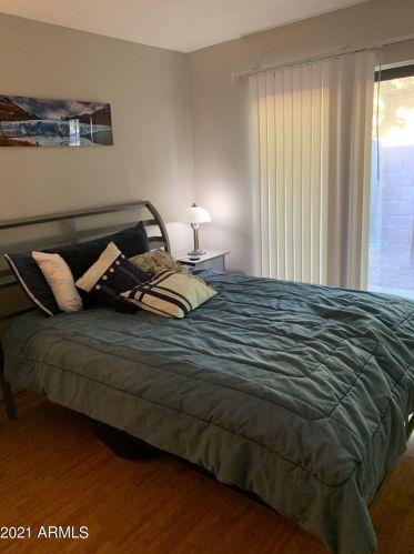 5217 18 Dr, Phoenix AZ 85007-2596 exterior