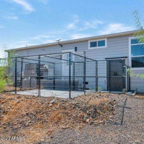 42330 3 St, Phoenix AZ 85086-7401 exterior