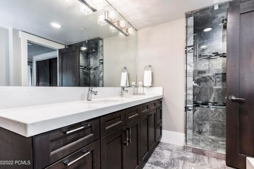 1024 Norfolk Ave, Park City UT 84060-5444 exterior