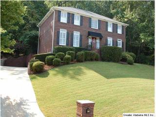 2622 Kemp Ct, Birmingham, AL 35226-1982