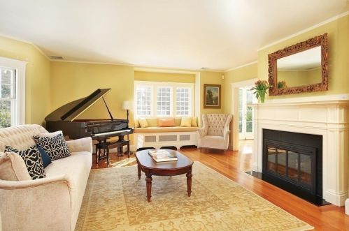 711 Chestnut St, Newton MA 02465-2529 exterior