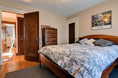 132 Elm Ave, Quincy MA 02170-2939 exterior