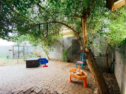 1843 Dunbar Dr, Phoenix AZ 85041-6350 exterior