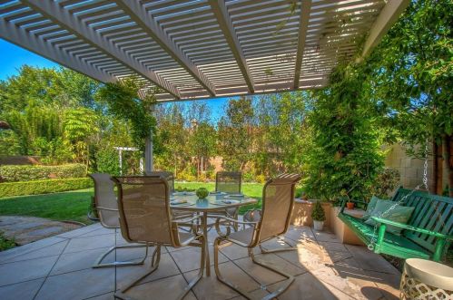 11 Oroville, Irvine CA 92602-0922 exterior