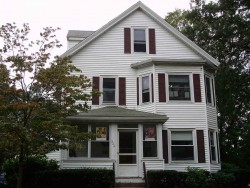 324 Auburndale Ave, Newton, MA 02466-1221