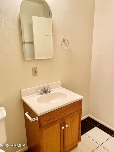 3729 Dunlap Ave, Phoenix AZ 85020-3025 exterior