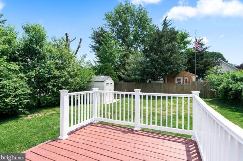 180 Carlisle Rd, Camden NJ 08106-1211 exterior