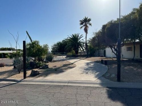 18238 6th St, Phoenix AZ  85022-1014 exterior