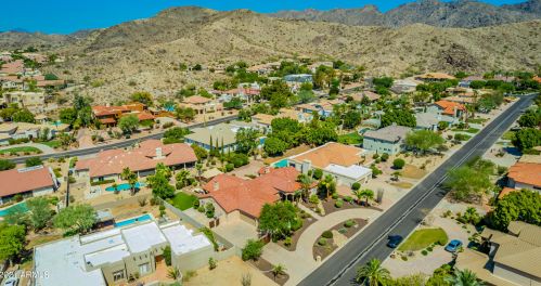 13802 33 St, Phoenix AZ 85032-7265 exterior