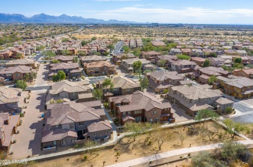 21824 39 St, Phoenix AZ 85050-4881 exterior