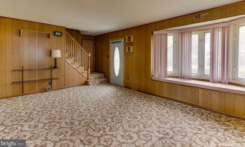 489 Hemlock Ter, West Deptford NJ 08096-2815 exterior