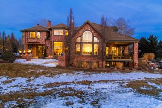 108 Glenmoor Dr, Englewood, CO 80113-7118