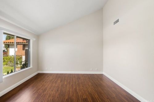 14732 Sweetan St, Irvine CA 92604-2425 exterior